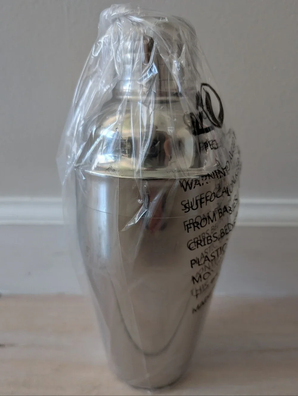 18/8 Stainless Steel Cocktail Shaker - Silver 18oz - New